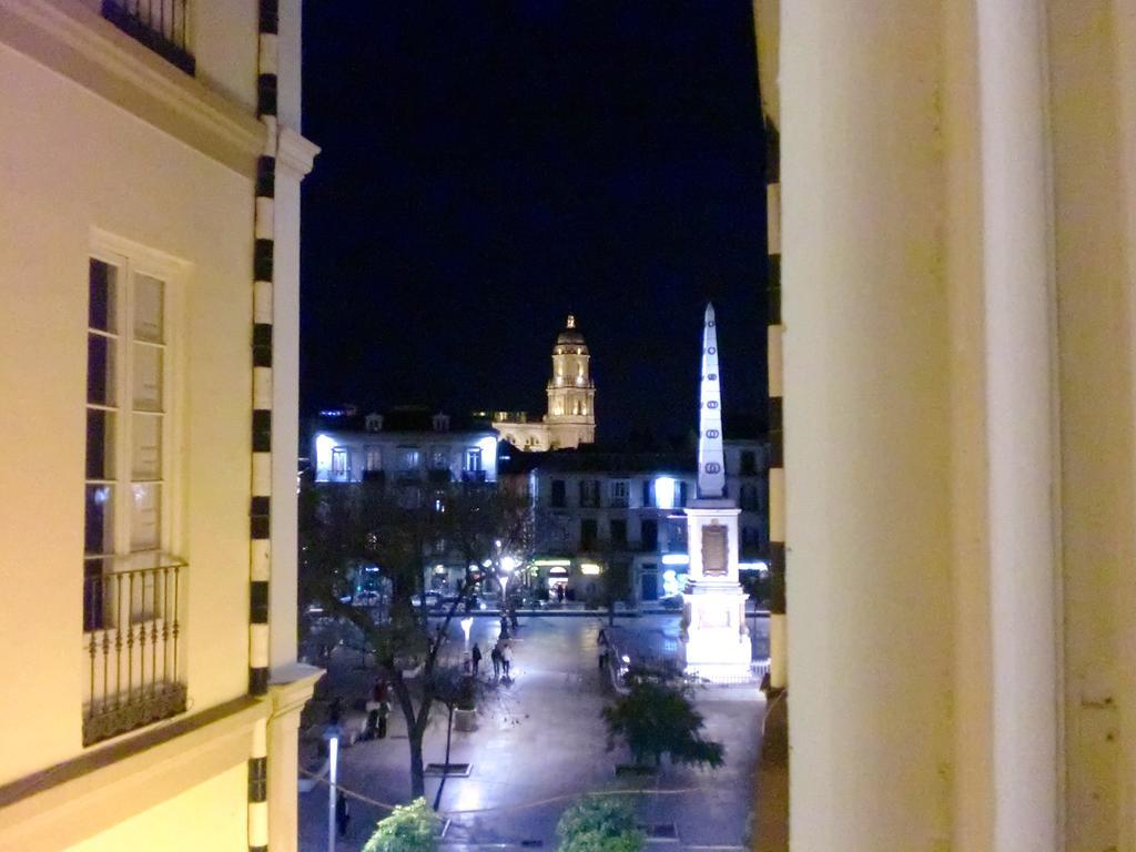 Plaza Picasso Apartment Malaga Exterior photo