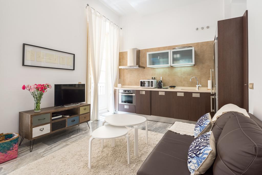 Plaza Picasso Apartment Malaga Exterior photo